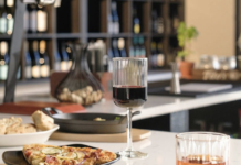 Dining Out: Everybody’s Goin’ Uptown