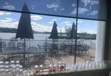 Dining by the Shore: Waterfront Restaurants Roundup